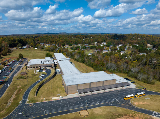 Little Mill Middle School A for Teachers according to Niche Grade.