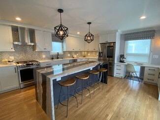 97 Selkirk St, Oakland, CA 94619