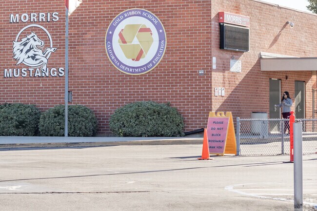 Faculty serves the students and community of Cypress at Morris Elementary.