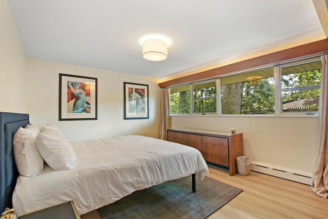 2401 Hyde Park Ave unit ID1265535P, Waukegan, IL 60085 - photo 7