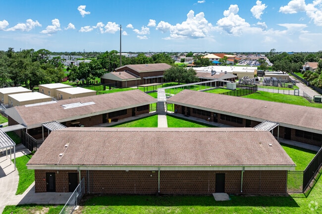 Charlotte Harbor School