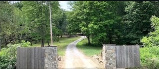 772 Franklin Rd, Mars, PA 16046