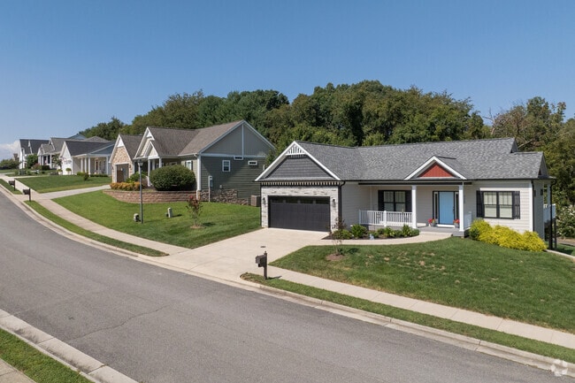 New constructions in Mecca Gardens often come with customizable features.