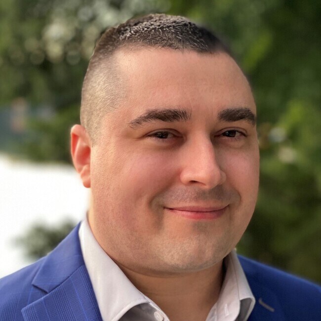 Agent Photo