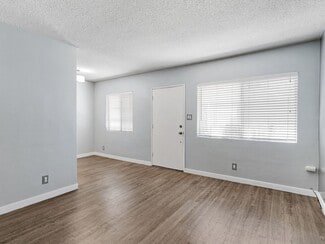539 E 11th St Unit 6, Long Beach, CA 90813