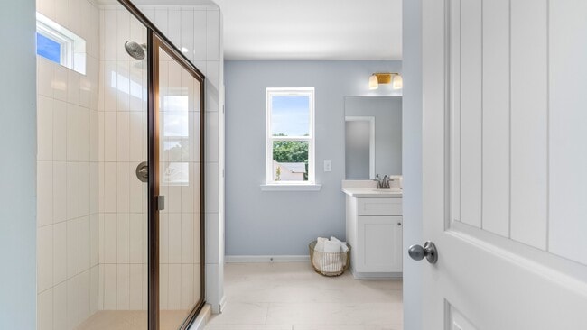 190 Abbotts Crossing Cir, Conyers, GA 30094 - photo 2