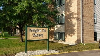 3300-3330 Douglas Dr N, Crystal, MN 55422
