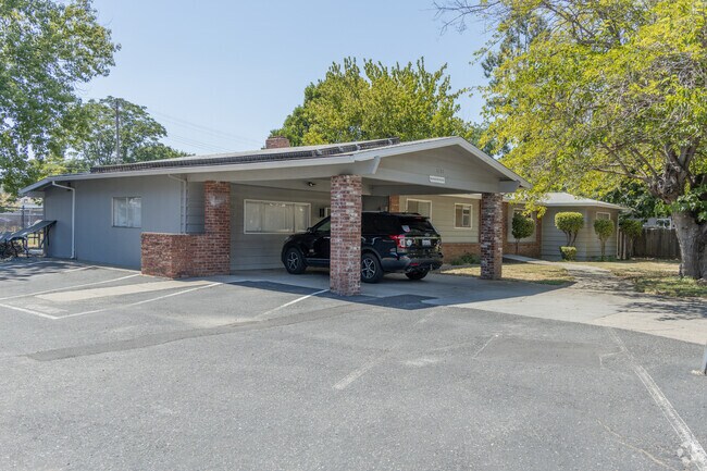 King's Christian School offers educationa, emotional, and spiritual guidance