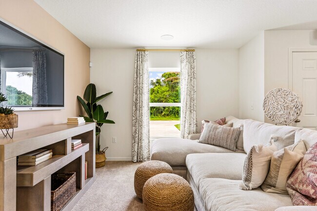 2813 57th St W, Lehigh Acres, FL 33971 - photo 4