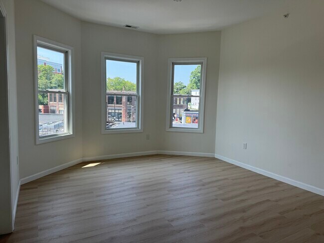 247 Harvard St unit 3, Dorchester Center, MA 02124 - photo 6