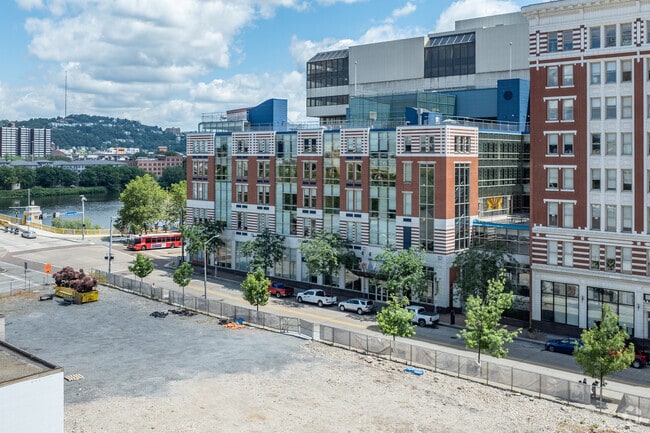 Pittsburgh CAPA 6-12 is located right beside the Allegheny River near downtown Pittsburgh.