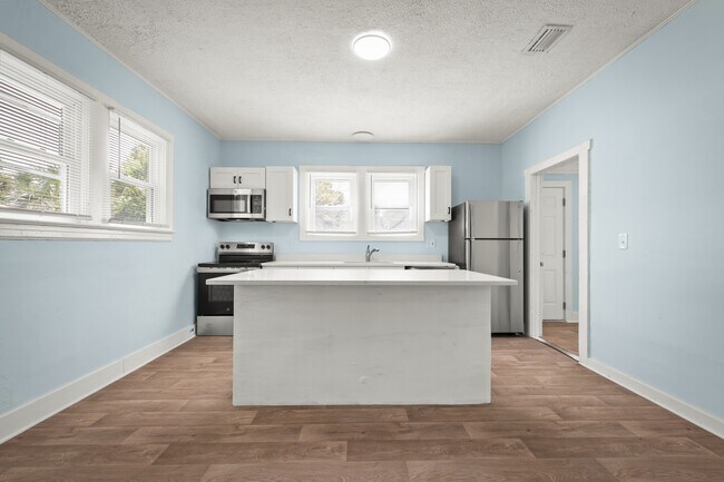 48 Kirk Rd, Jacksonville, FL 32218 - photo 7