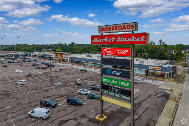 The Crossroads Shopping Center has a majority of the shopping in Vidor.
