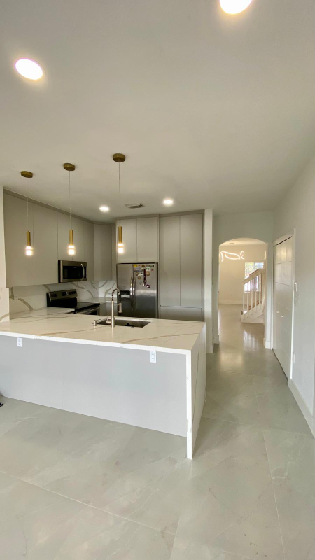 8362 NW 108th Ct, Doral, FL 33178