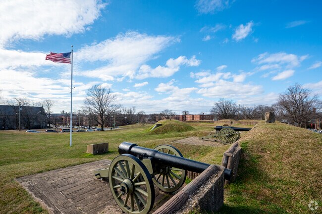 Fort Stevens in Brightwood boasts two Civil War cannons.