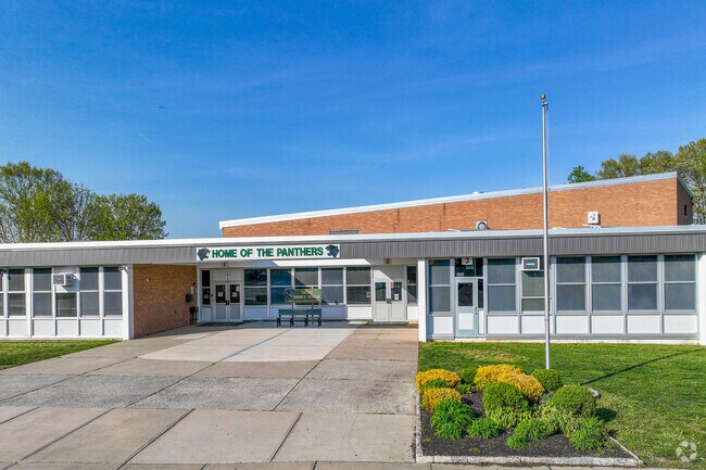 Iselin Middle School is Open to Keasbey residents.