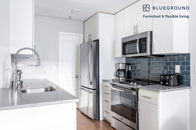 950 High School Way unit FL2-ID380, Mountain View, CA 94041 - photo 6