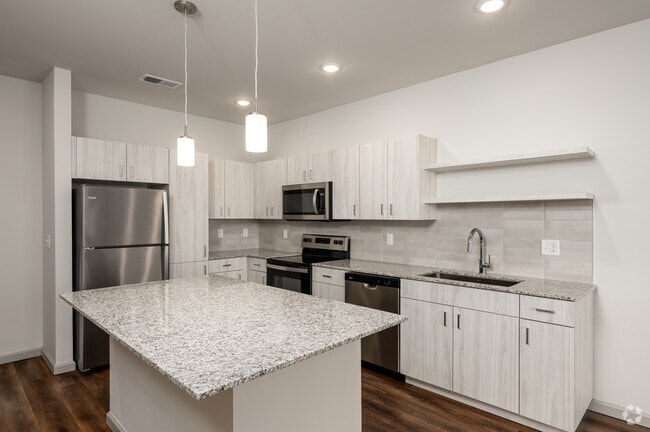 1BR, 1BA - 752SF - Kitchen