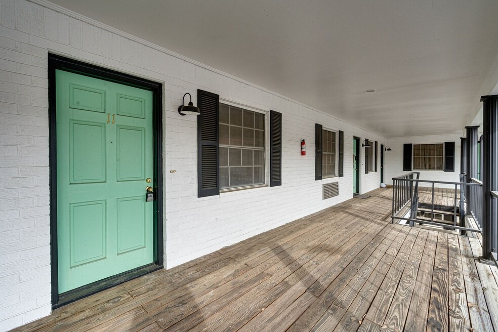 2845 Dayton Blvd unit 11, Chattanooga, TN 37415 - photo 1