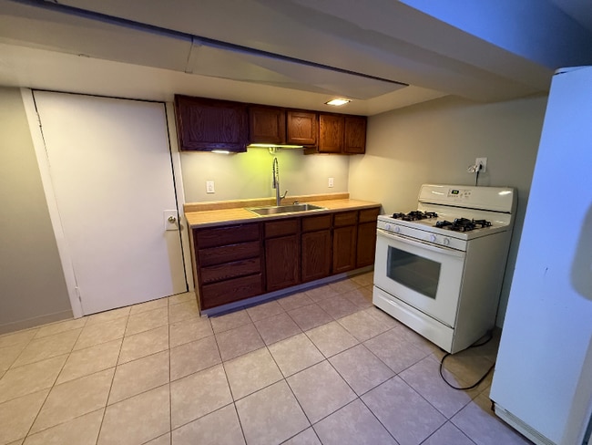 3300 15th Ave unit 3, Rock Island, IL 61201 - photo 7