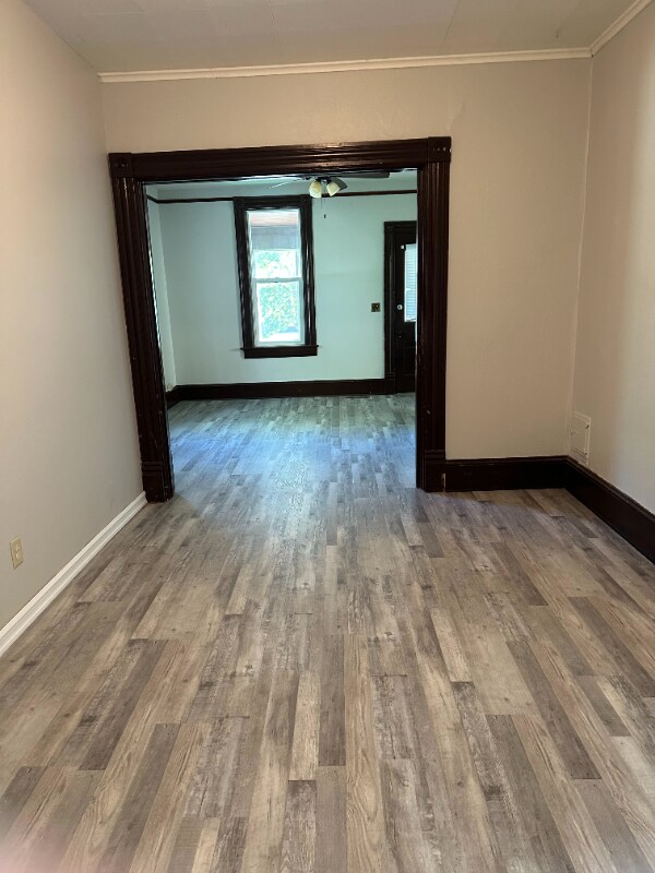 929 Redfield St, La Crosse, WI 54601 - photo 2