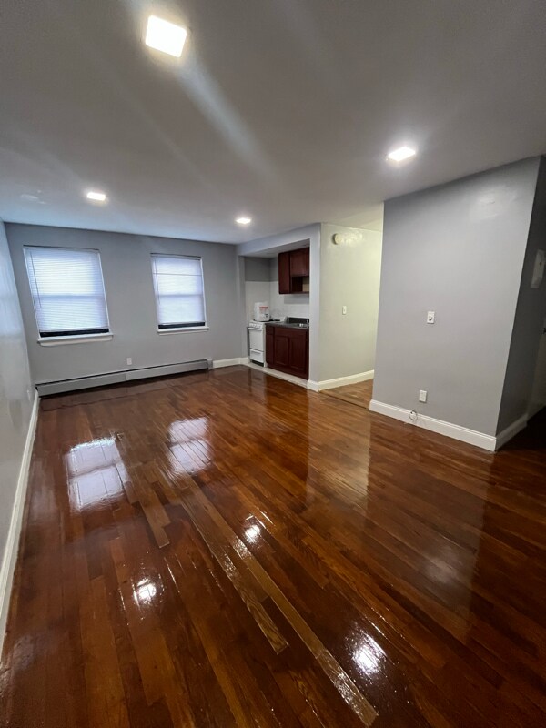 5 Rhode Island Ave Unit 1C, East Orange, NJ 07018