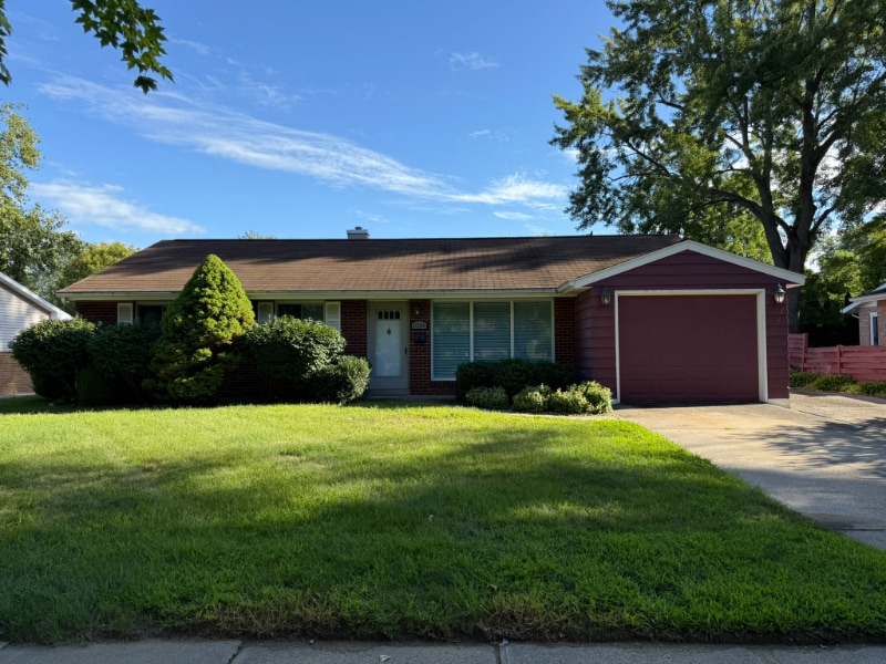 1036 Scott St, Midland, MI 48642 - photo 1