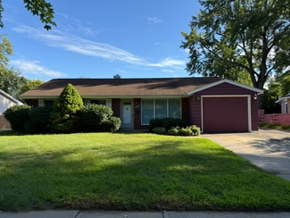 1036 Scott St, Midland, MI 48642