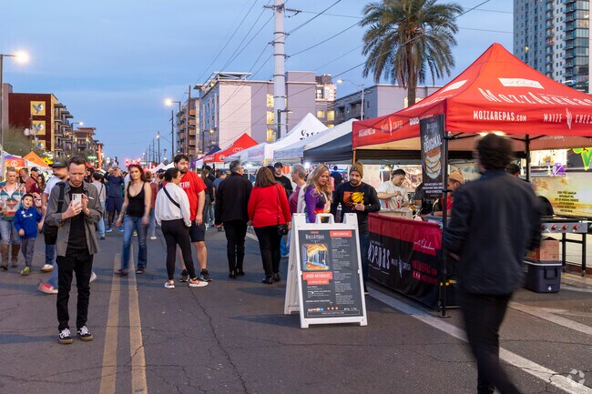 Come hungry to Downtown Phoenix’s First Friday Art Walk, plenty of food vendors offer delicious options throughout the night.
