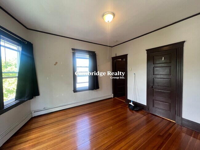 113 Columbia St, Cambridge, MA 02139 - photo 4