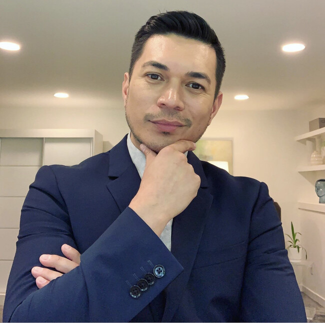 Agent Photo