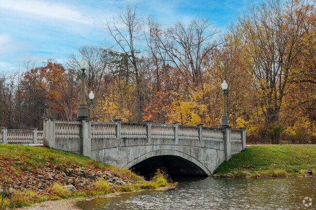 The bridge over Julia Lake in Buhl Park offers scenic views.
