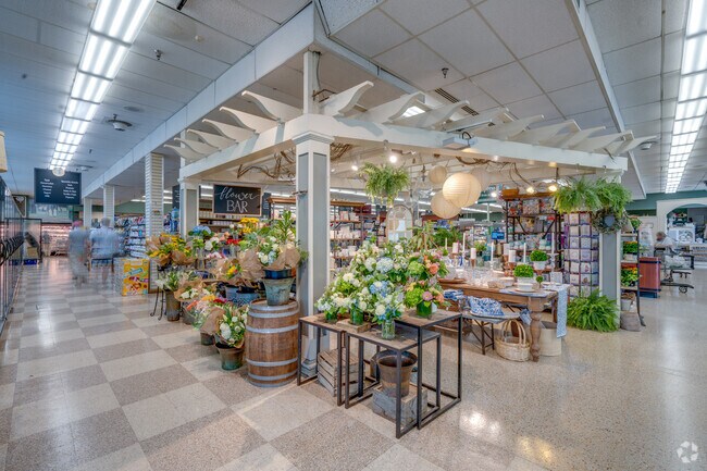 Palmer's Market is conveniently located on Heights Road in Darien.