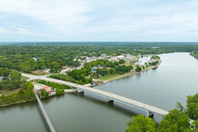 Warsaw sits between Lake of the Ozarks and Truman Reservoir.