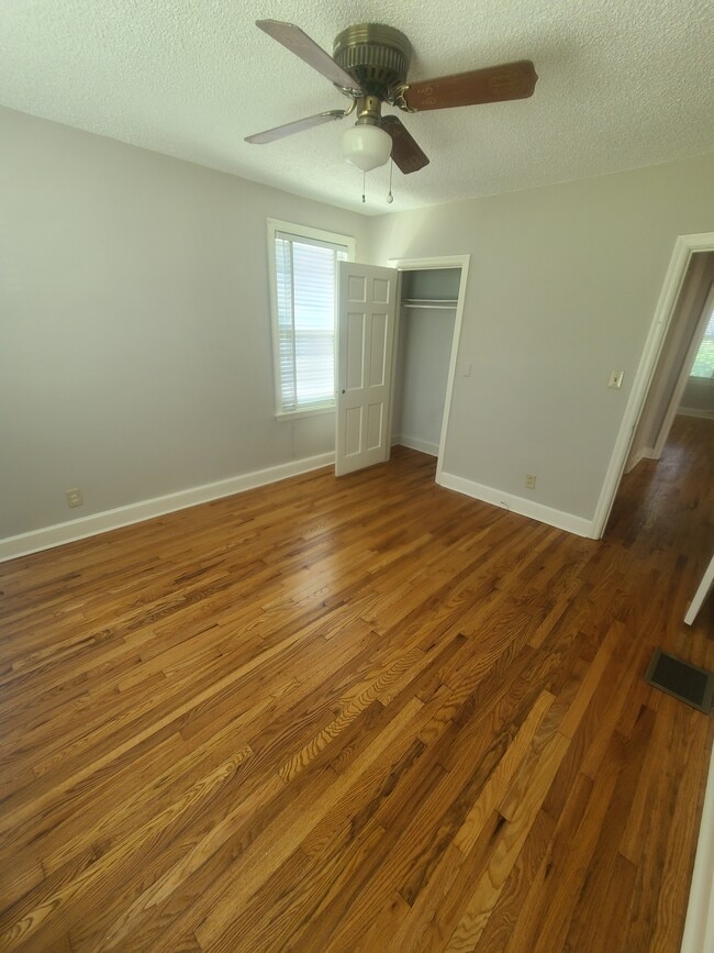 1311 Haysboro Ave unit Haysboro Avenue, Nashville, TN 37216 - photo 3