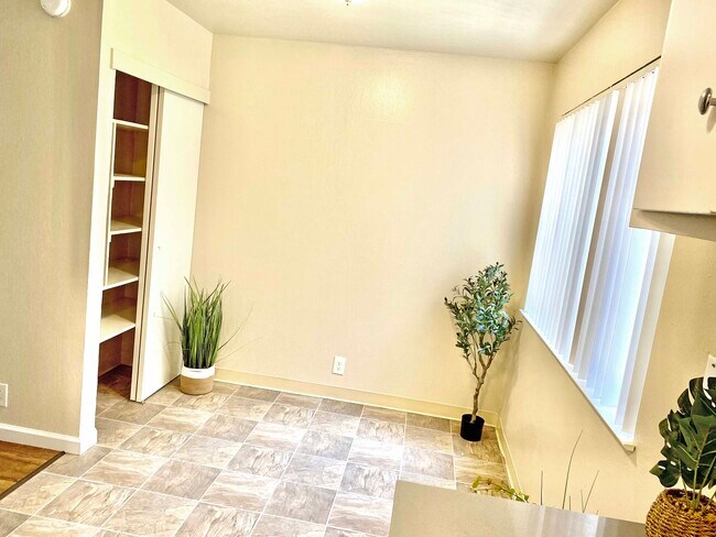 Dining area with Window and Pantry