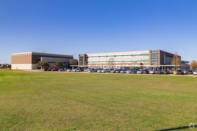Salyards Middle School: Inspiring excellence, fostering diversity, and building futures.