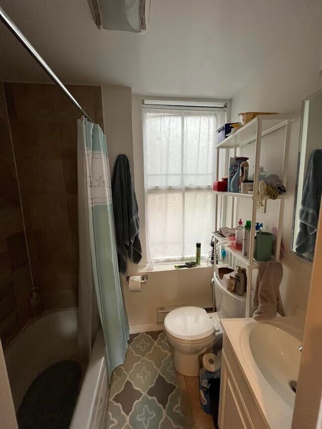 105 Salem St unit 16, Boston, MA 02113 - photo 5