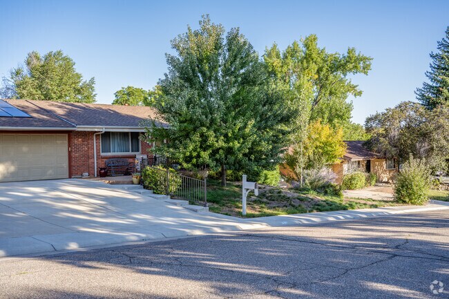 Wide drive ways and side walks line Sunland Hills.