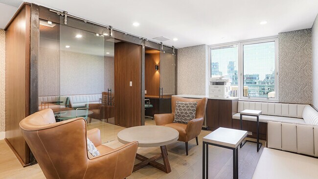 Griffis Platform Union Station, Denver, CO 80202 - photo 2