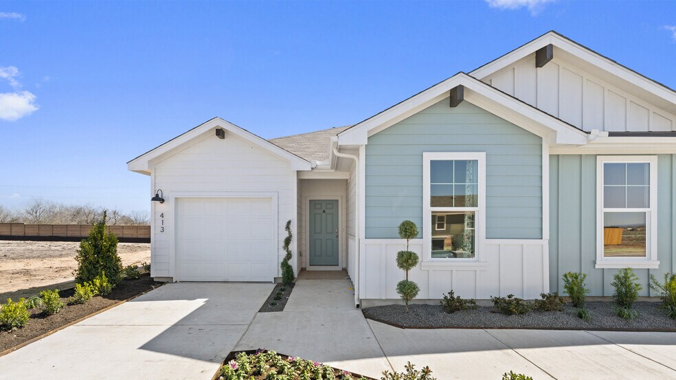 130 Harrison Crossing unit A, Uhland, TX 78640 - photo 1