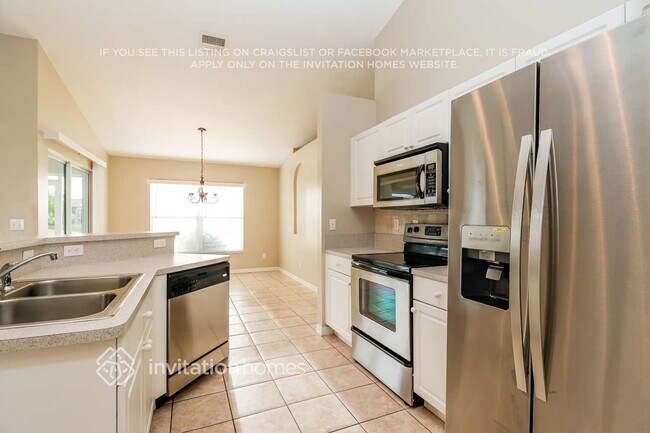 2604 SW 9th Place, Cape Coral, FL 33914 - photo 7