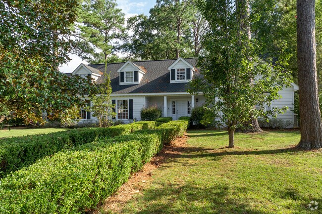 Colonial-influenced homes in Arcadia Sunset feature classic architecture and timeless charm.