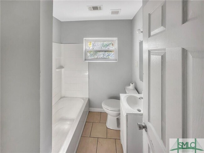 5328 Churchill St unit 5328 Churchill St, Savannah, GA 31405 - photo 7