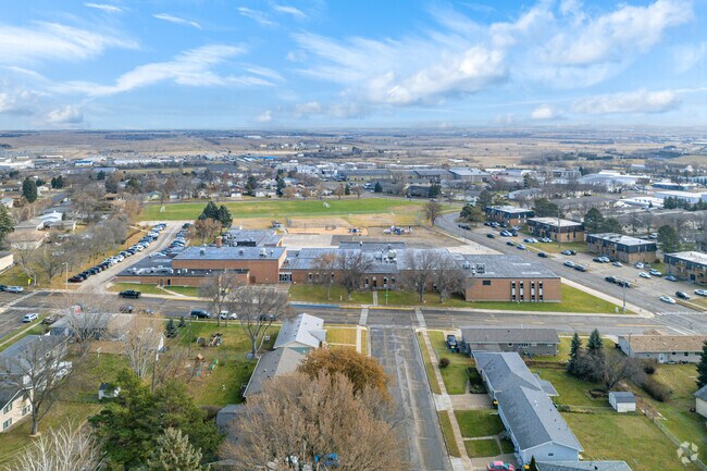 Rita Murphy Elementary School has an overall B ranking on Niche.