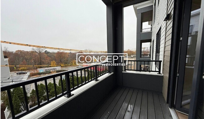 190 Gardner St unit 103, Boston, MA 02132 - photo 4