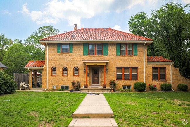 Sleepy Hollow has a variety of Spanish Eclectic homes with multicolored terracotta roofs.