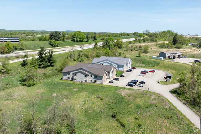 4BR, 2BA - 1,200SF - Neighborhood Context