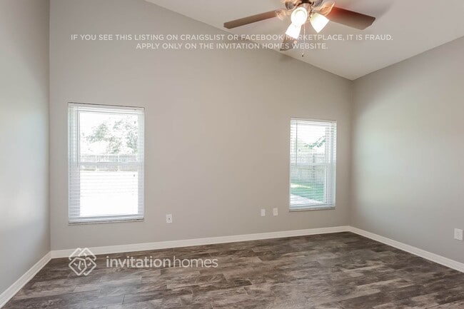 1306 Timber Trace Dr, Wesley Chapel, FL 33543 - photo 5