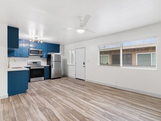 1332 Walnut Ave Unit 6, Long Beach, CA 90813